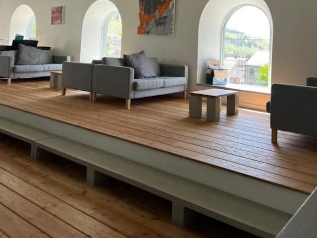 British larch flooring by co2larch.co.uk 26